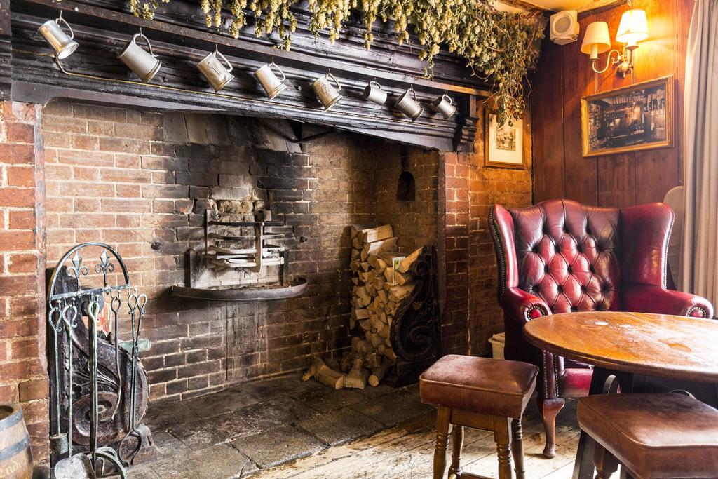 The Sun Inn Faversham Extérieur photo