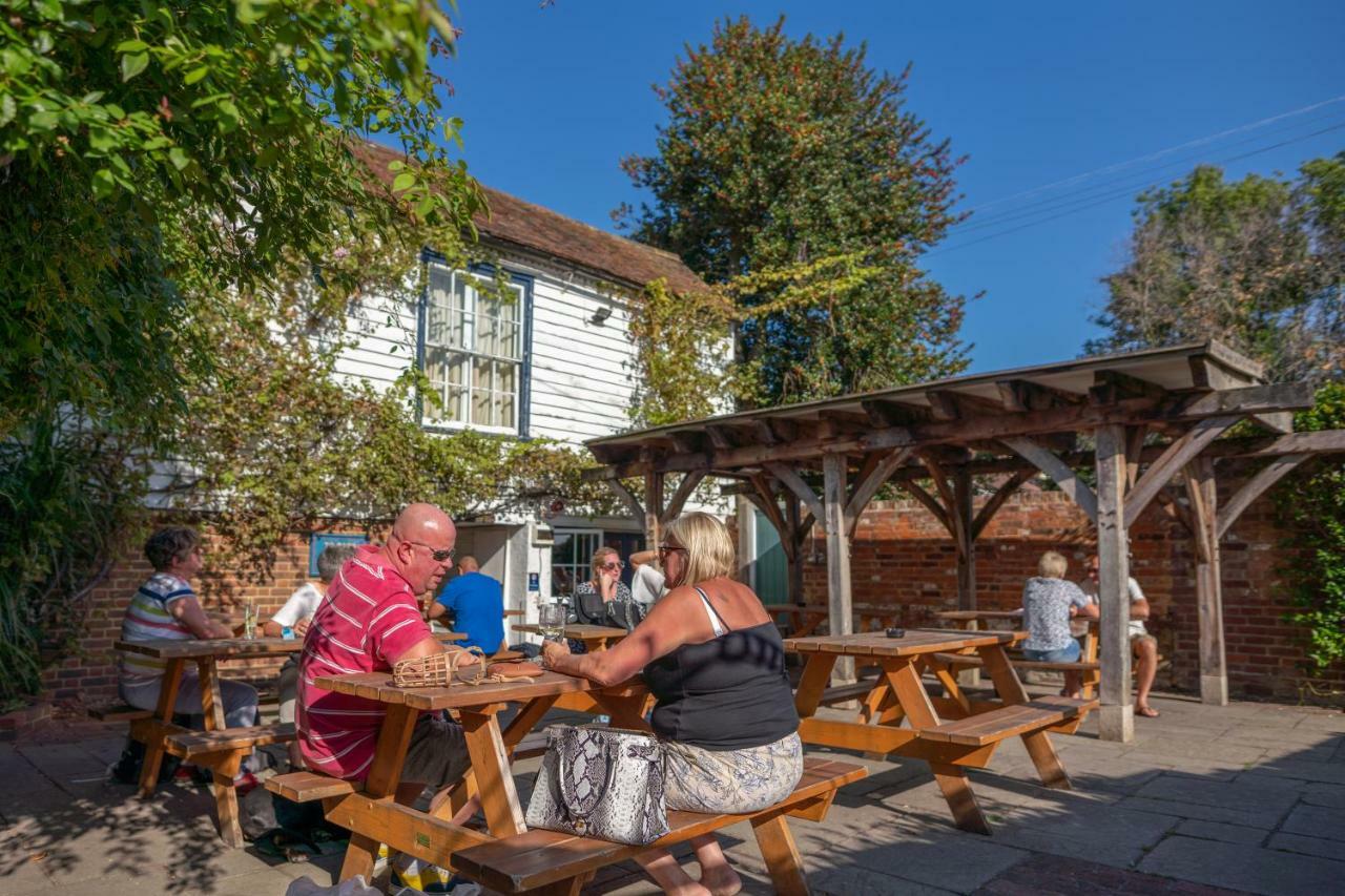 The Sun Inn Faversham Extérieur photo